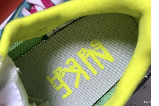 BV0073-600 Nike Waffle Sacai LD  Daybreak Running 0715